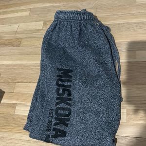 Muskoka sweatpants